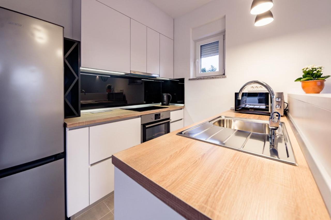 Apartmani Villa Zora Lopar Dış mekan fotoğraf